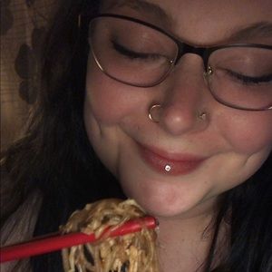 Meet your Posher, Amber